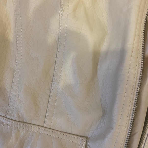 Ladies’ New Look Faux Leather Jacket 1X - Picture 9 of 9